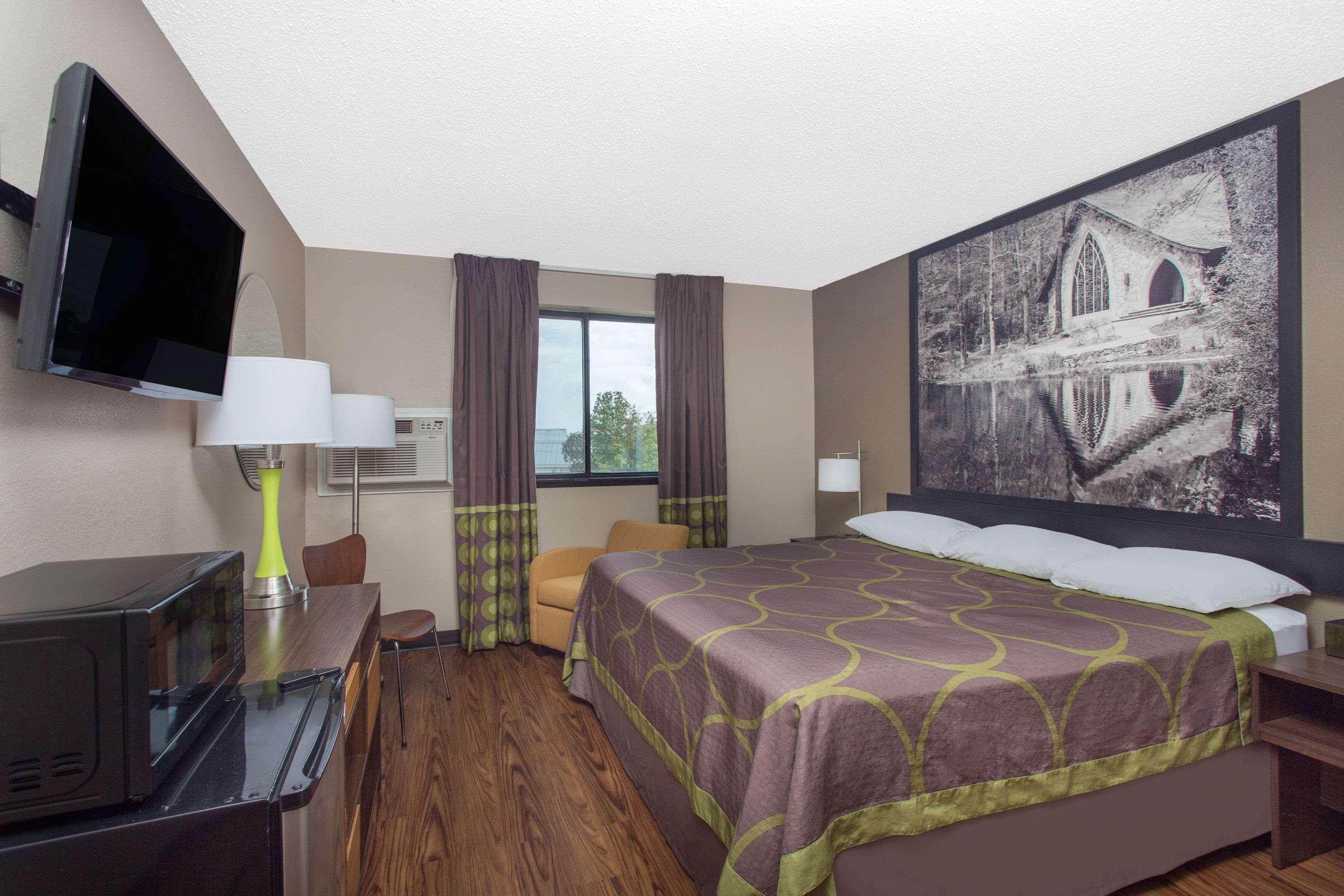 מלון Super 8 By Wyndham Columbus Airport מראה חיצוני תמונה