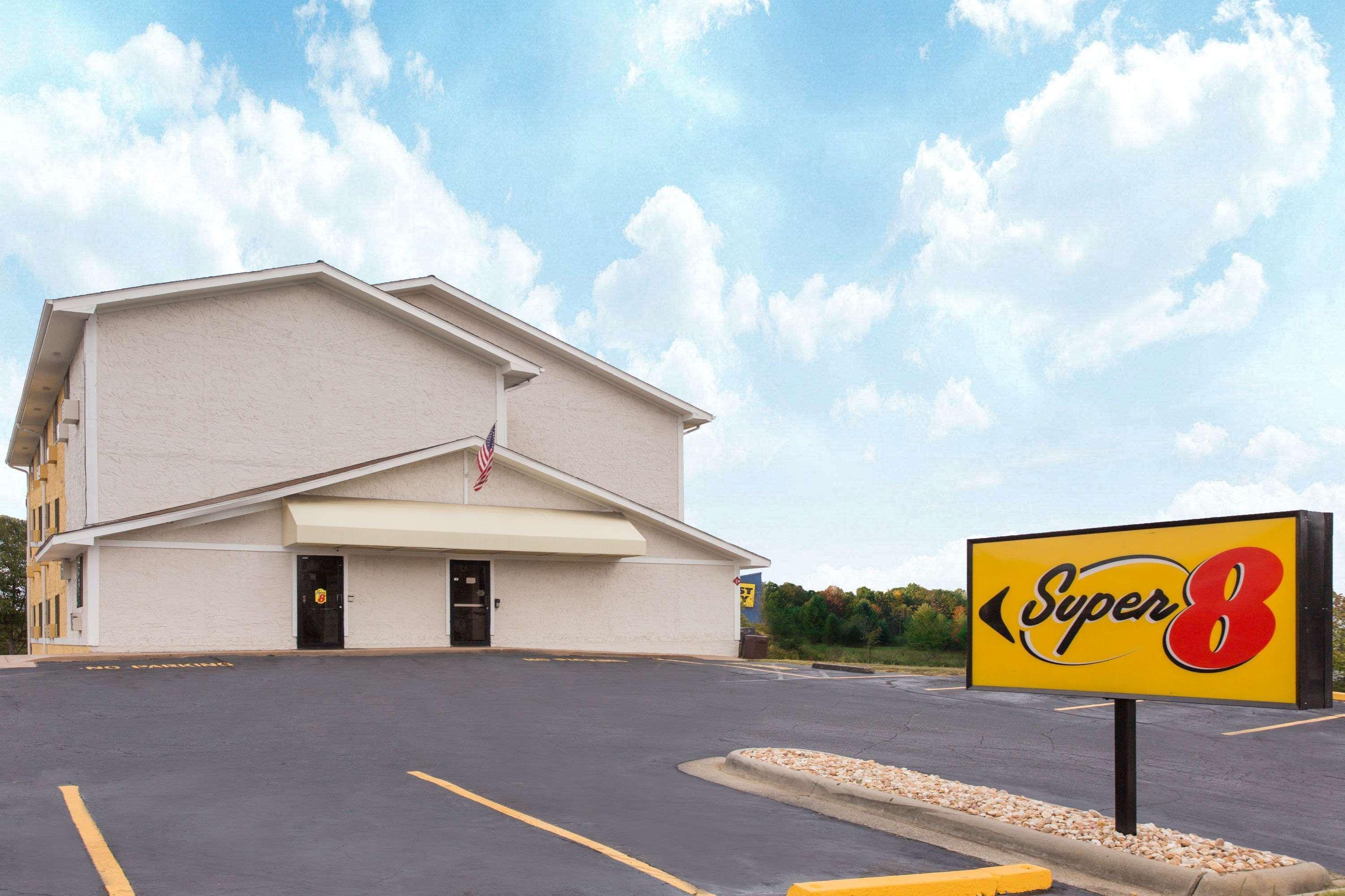 מלון Super 8 By Wyndham Columbus Airport מראה חיצוני תמונה